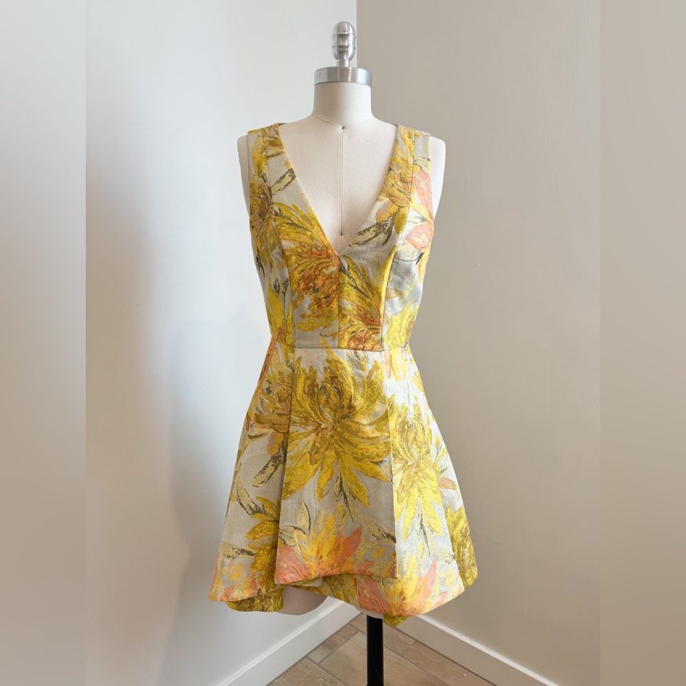 Alice + Olivia Floral Print Cocktail Dress size 0